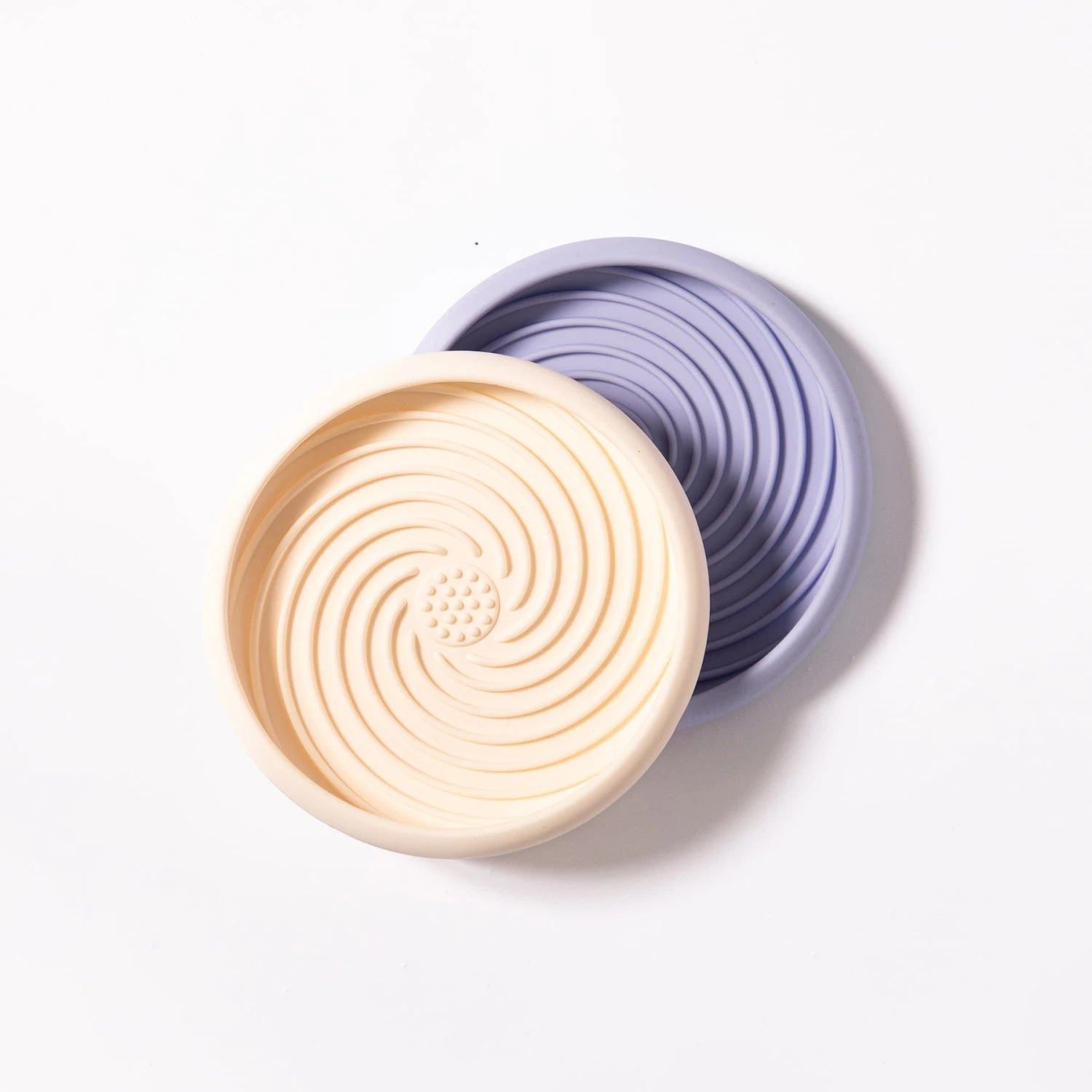 Lick Dish Slow Feeder For Dogs 8 Lick Dish Slow Feeder For Dogs - Image 8