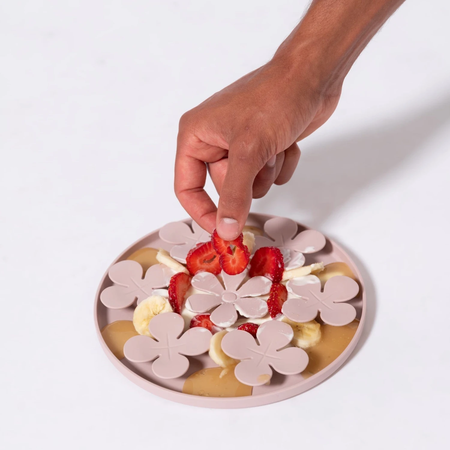 Meadow Mat Slow Feeder For Dogs 2 Meadow Mat Slow Feeder For Dogs - Image 2