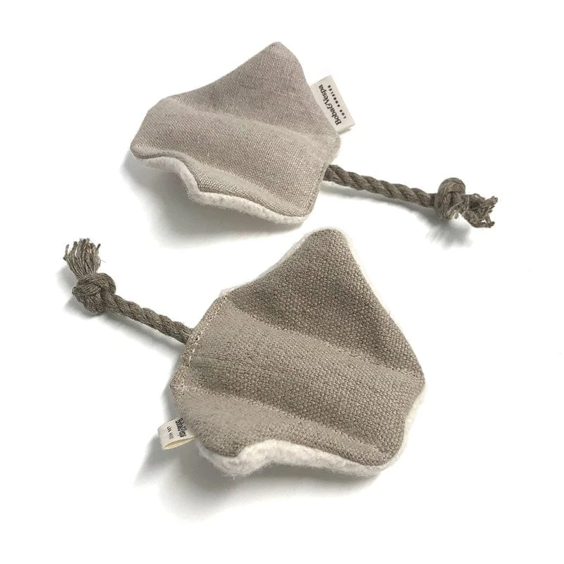 Stingray Catnip Cat Toy 3 Stingray Catnip Cat Toy - Image 3