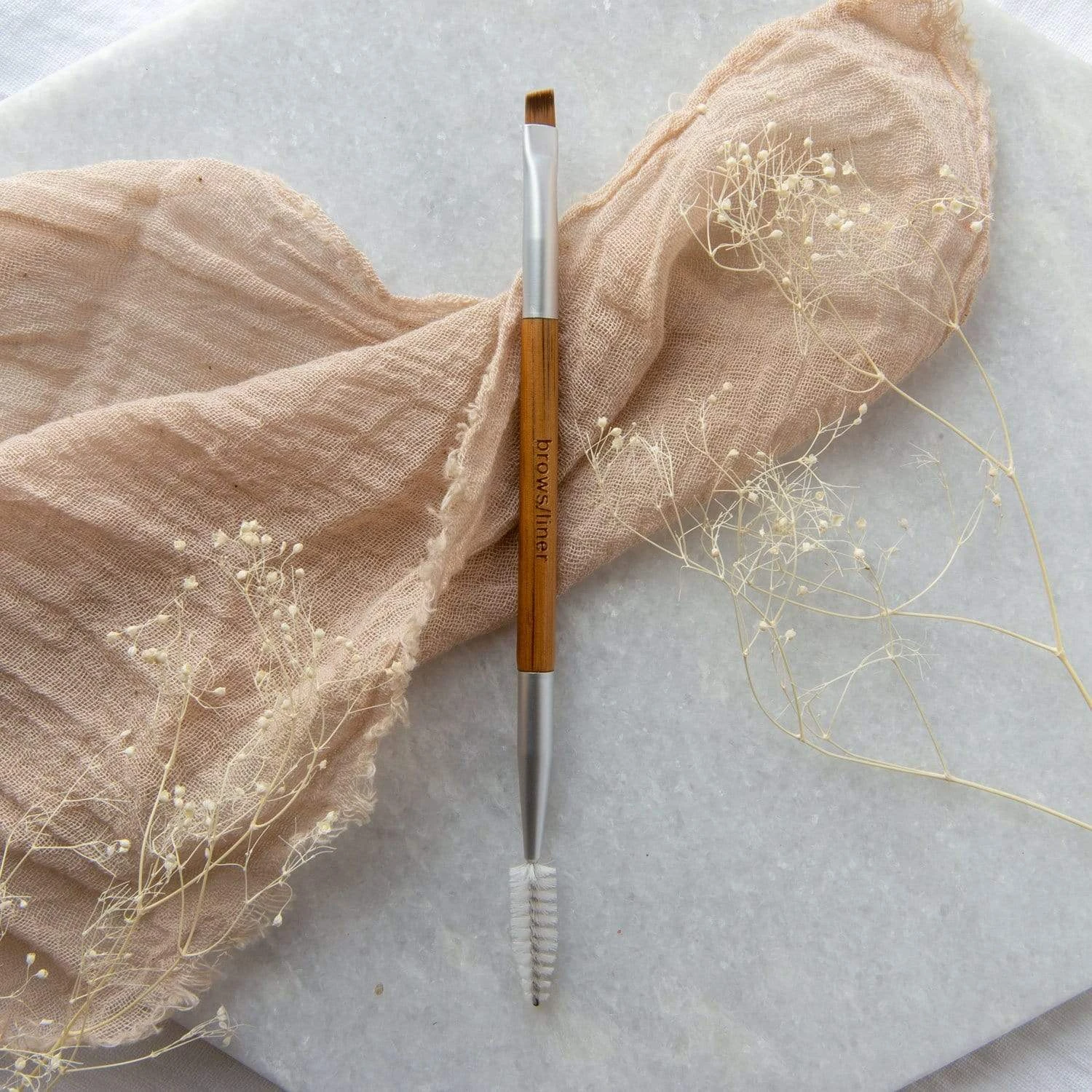 Brow And Liner Brush - Zero Waste Makeup Brush, Vegan, Bamboo + Taklon 1 Brow And Liner Brush - Zero Waste Makeup Brush, Vegan, Bamboo + Taklon