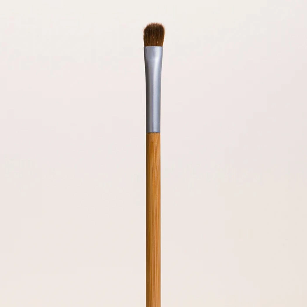 Eye Color Brush-Zero Waste Makeup Brush, Vegan, Bamboo + Taklon 1 Eye Color Brush-Zero Waste Makeup Brush, Vegan, Bamboo + Taklon
