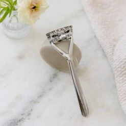 Pivoting Head Stainless Steel Razor - Triple-Head Razor