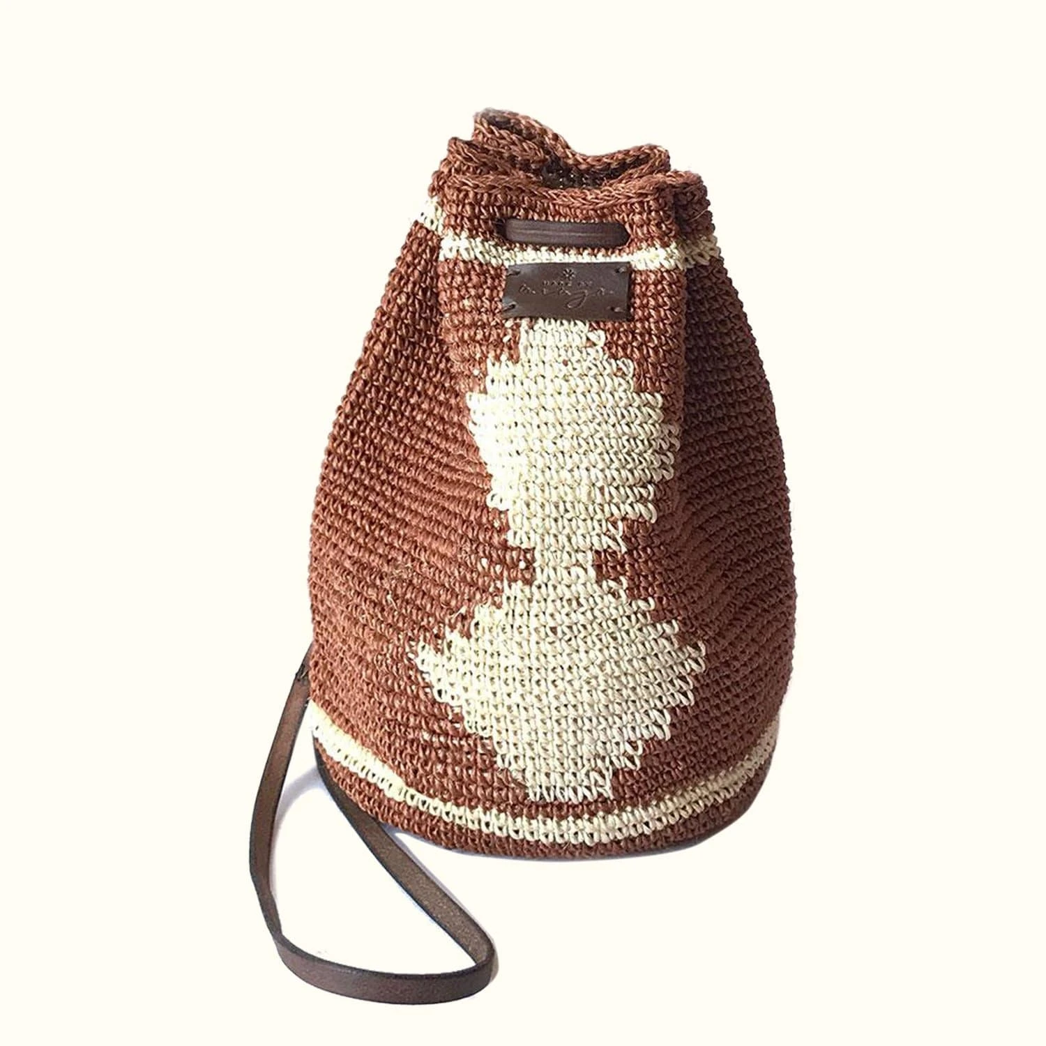 Nana Bucket Bag - Sustainable Bag, Handmade, All Natural Plant Fibers 4 Nana Bucket Bag - Sustainable Bag, Handmade, All Natural Plant Fibers - Image 4